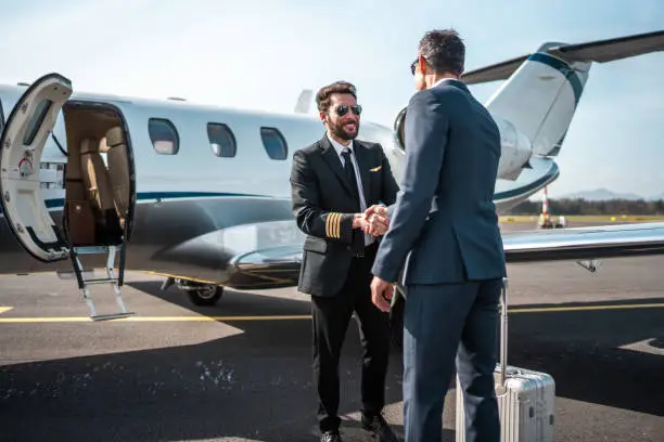 Charter Private Jet Van Nuys to New York – Super Midsize, Heavy Jets, FAA Certified